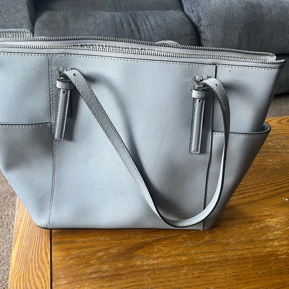Michael Kors Tote - Picture 4 of 4